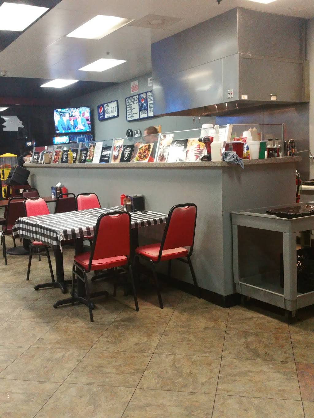 Grill Masters BBQ | restaurant | 2700 Clovis Ave, Clovis, CA 93612, USA | 5593489483 OR +1 559-348-9483