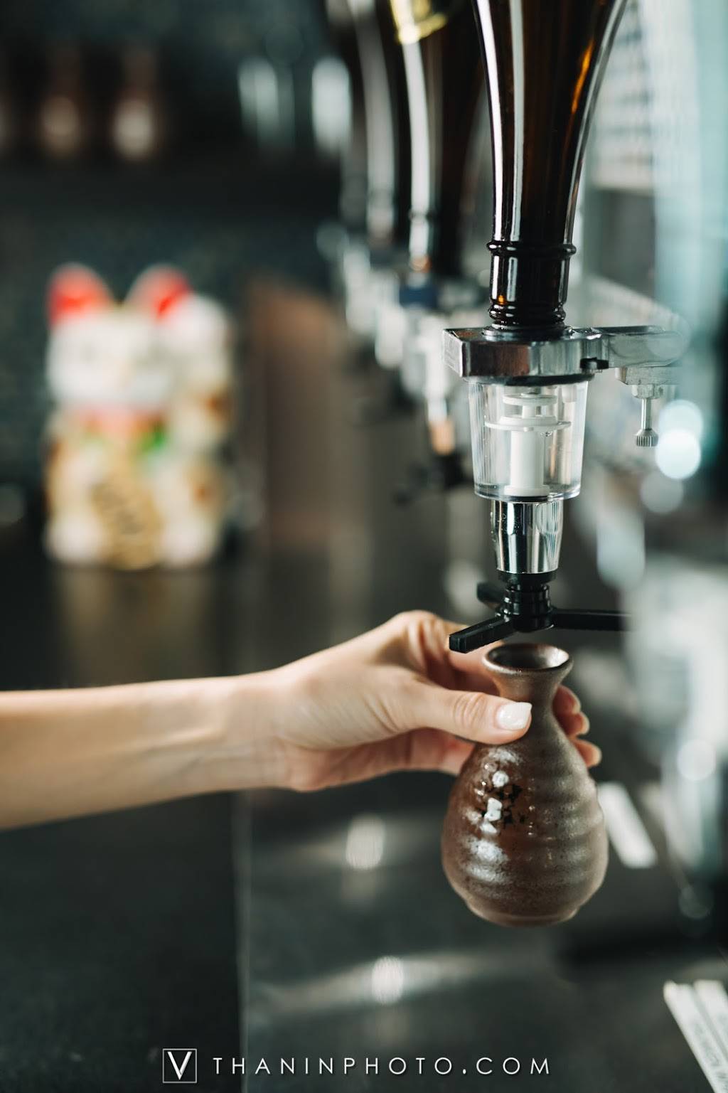 Nori Handroll Bar | cafe | 2814 Elm St, Dallas, TX 75226, USA | 4694366674 OR +1 469-436-6674