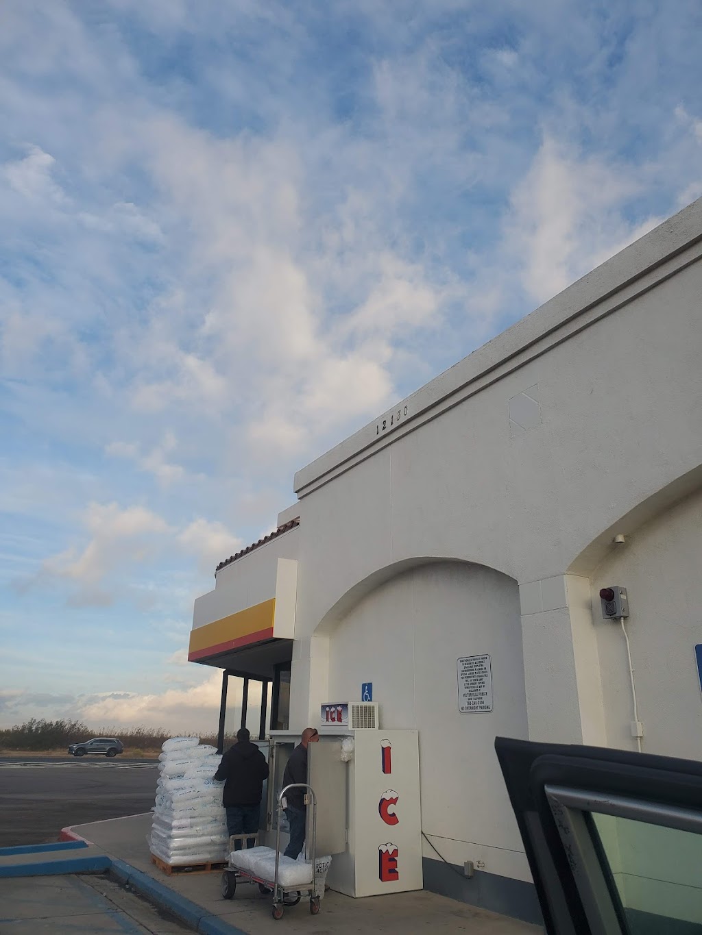 Shell | restaurant | 12130 Bear Valley Rd, Victorville, CA 92392, USA | 7602449973 OR +1 760-244-9973