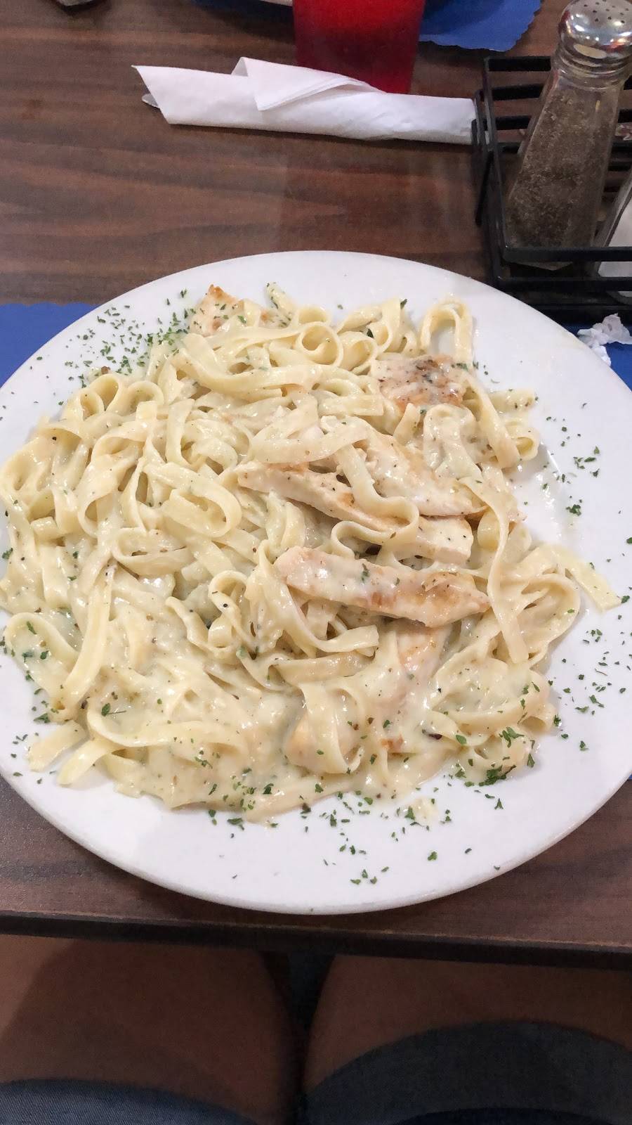 Neapolitan Italian Eatery | restaurant | 645 Ingraham Ave, Haines City, FL 33844, USA | 8633532576 OR +1 863-353-2576