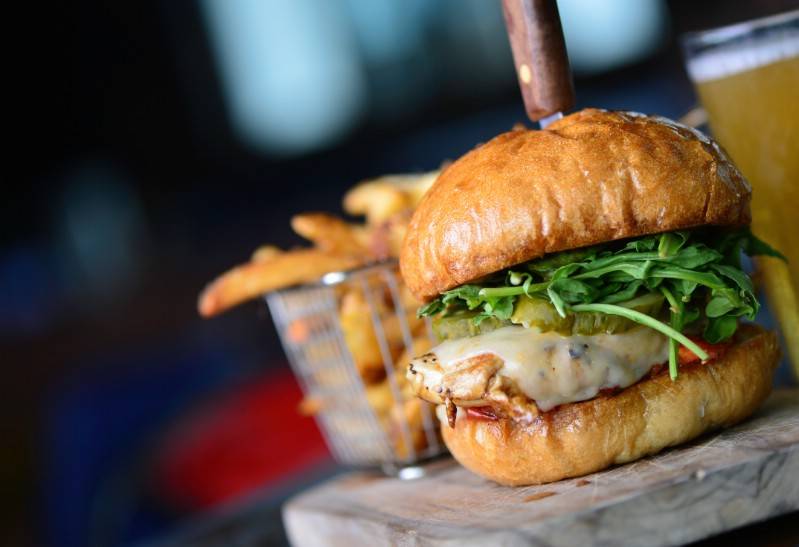 The District | restaurant | 7333 E Indian Plaza, Scottsdale, AZ 85251, USA | 4806640356 OR +1 480-664-0356