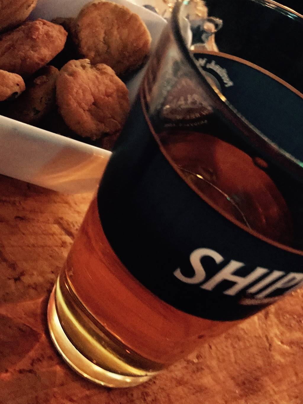 Central Ale House | restaurant | 23 Central St, Manchester, NH 03101, USA | 6039357779 OR +1 603-935-7779