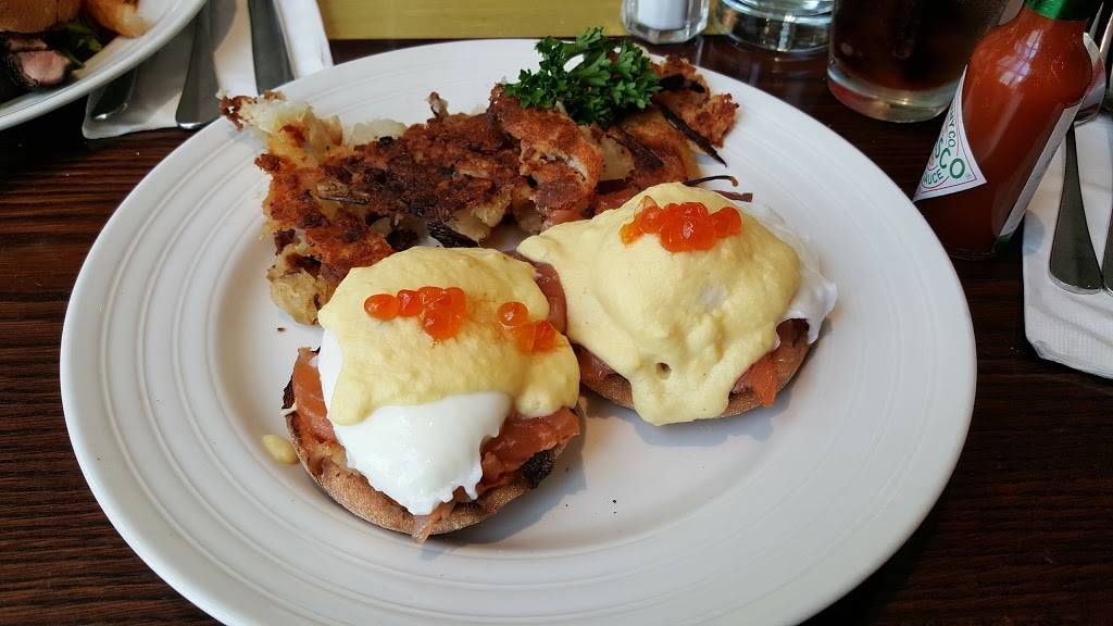 Oak Tree Restaurant & Bakery | bakery | 900 N Michigan Ave, Chicago, IL 60611, USA | 3127511988 OR +1 312-751-1988