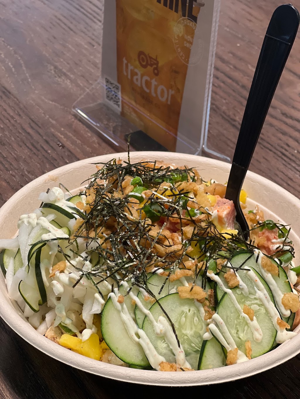 Island Fin Poke - Delta Shores | restaurant | 8140 Delta Shores Cir S #130, Sacramento, CA 95832, USA | 9166817653 OR +1 916-681-7653