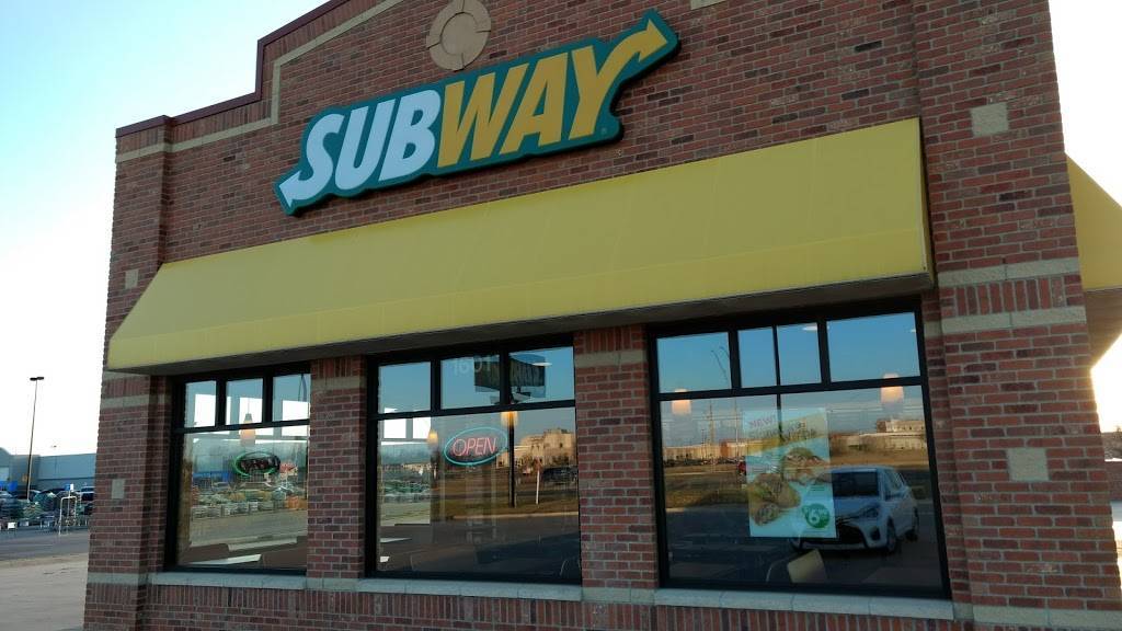 Subway | meal takeaway | 1601 S Kansas Ave, Newton, KS 67114, USA | 3162832934 OR +1 316-283-2934