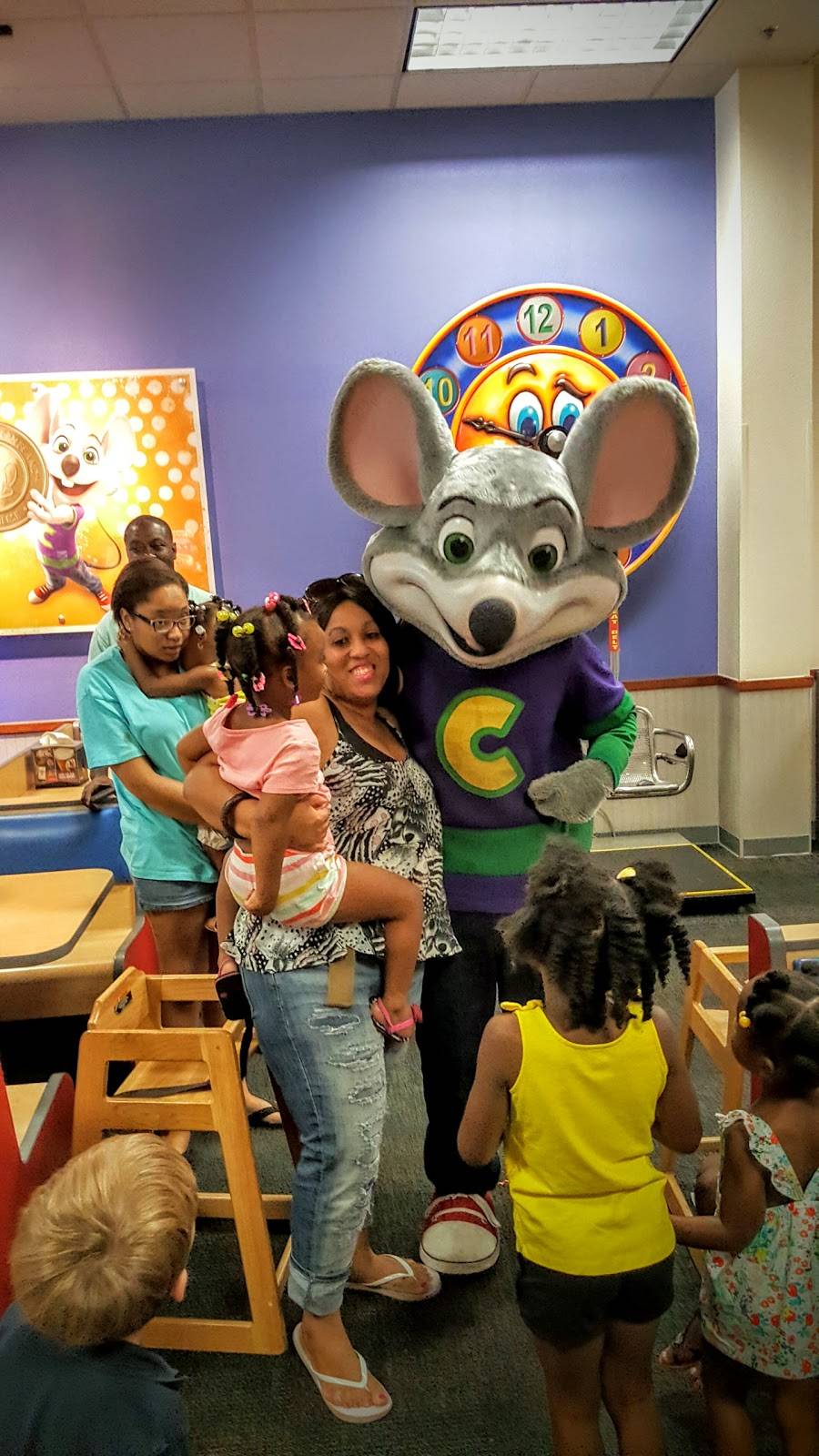 Chuck E. Cheese | restaurant | 1116 Eastdale Cir, Montgomery, AL 36117, USA | 3342819290 OR +1 334-281-9290