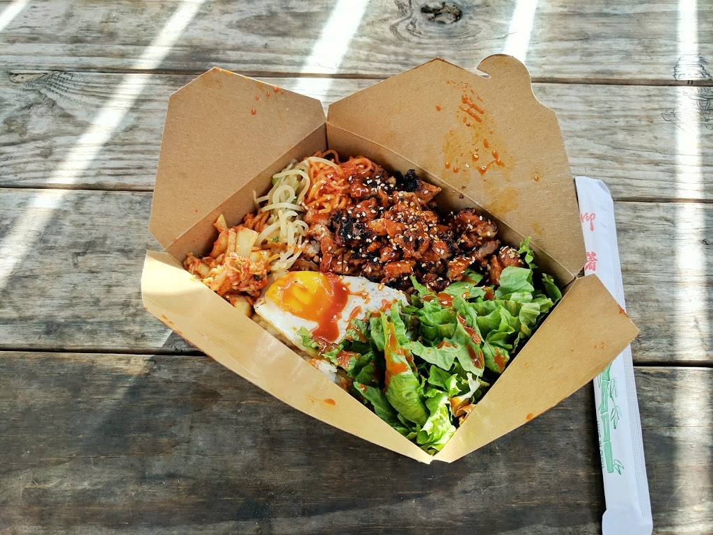 Kim Jong Grillin | restaurant | 4606 SE Division St, Portland, OR 97206, USA | 5039290522 OR +1 503-929-0522