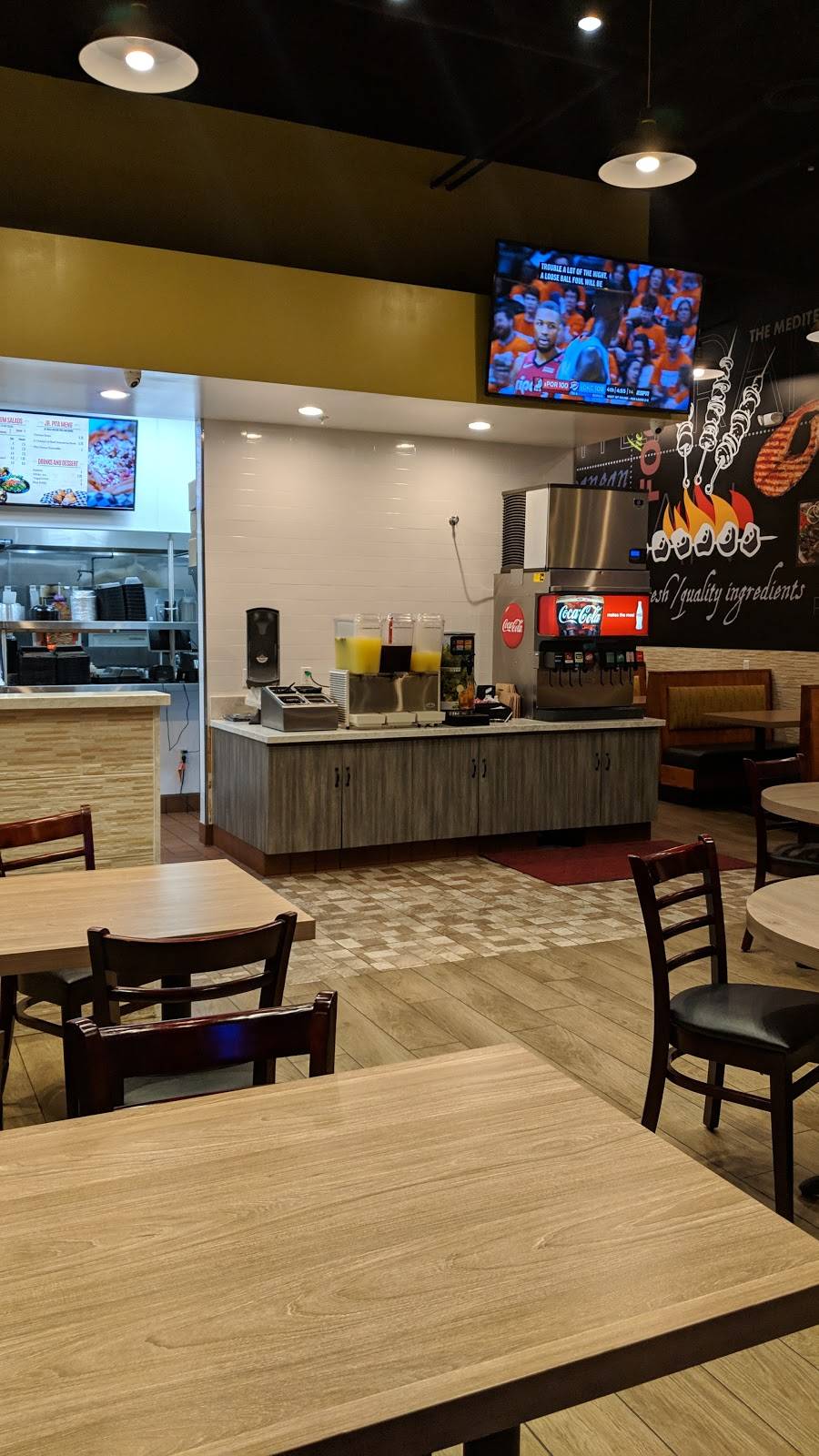 Pita Street | restaurant | 12768 Limonite Ave # 102, Eastvale, CA 92880, USA | 9512686333 OR +1 951-268-6333