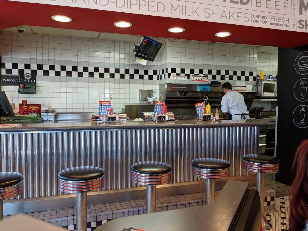 Steak n Shake | restaurant | 40 Town Center Cir, Sanford, FL 32771, USA | 4073288300 OR +1 407-328-8300