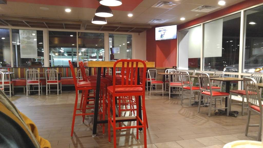Arbys | restaurant | 896 Blanding Blvd, Orange Park, FL 32065, USA | 9042721225 OR +1 904-272-1225