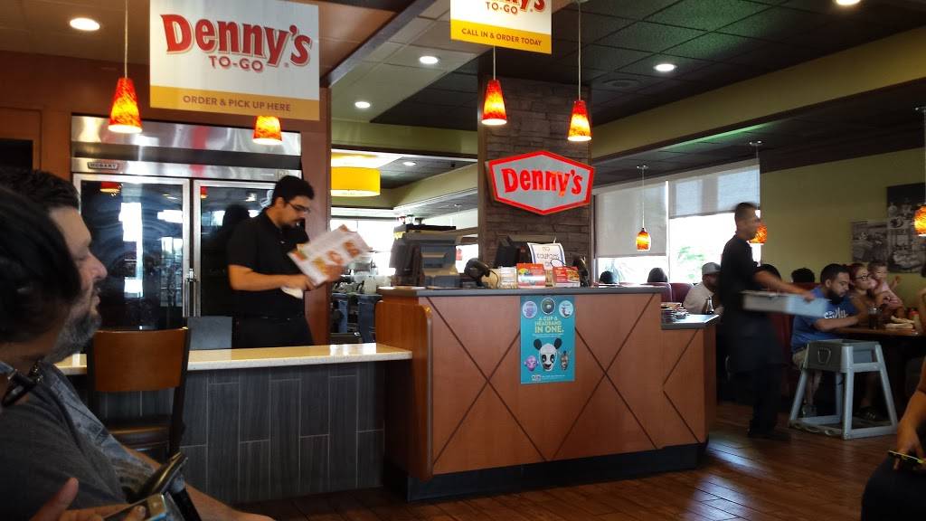 Dennys | restaurant | 645 N Azusa Ave, West Covina, CA 91791, USA | 6263316961 OR +1 626-331-6961
