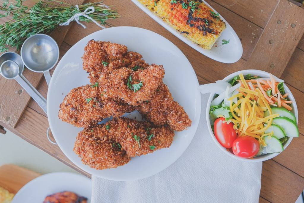 MacHenrys Meat & Three | restaurant | 581 Murfreesboro Pike, Nashville, TN 37210, USA | 6158771636 OR +1 615-877-1636