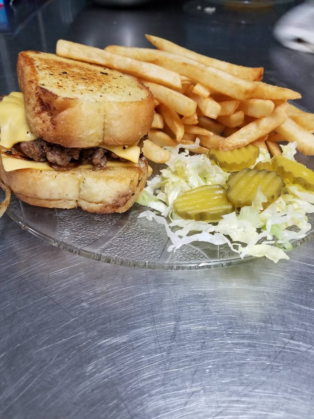 Pitstop Sports bar and grill | restaurant | Blackwell, MO 63626, USA | 5734362116 OR +1 573-436-2116