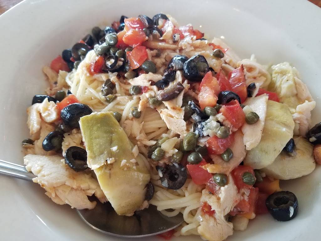 Johnny Carinos | restaurant | 870 Creekview Dr, Columbus, IN 47201, USA | 8123722266 OR +1 812-372-2266