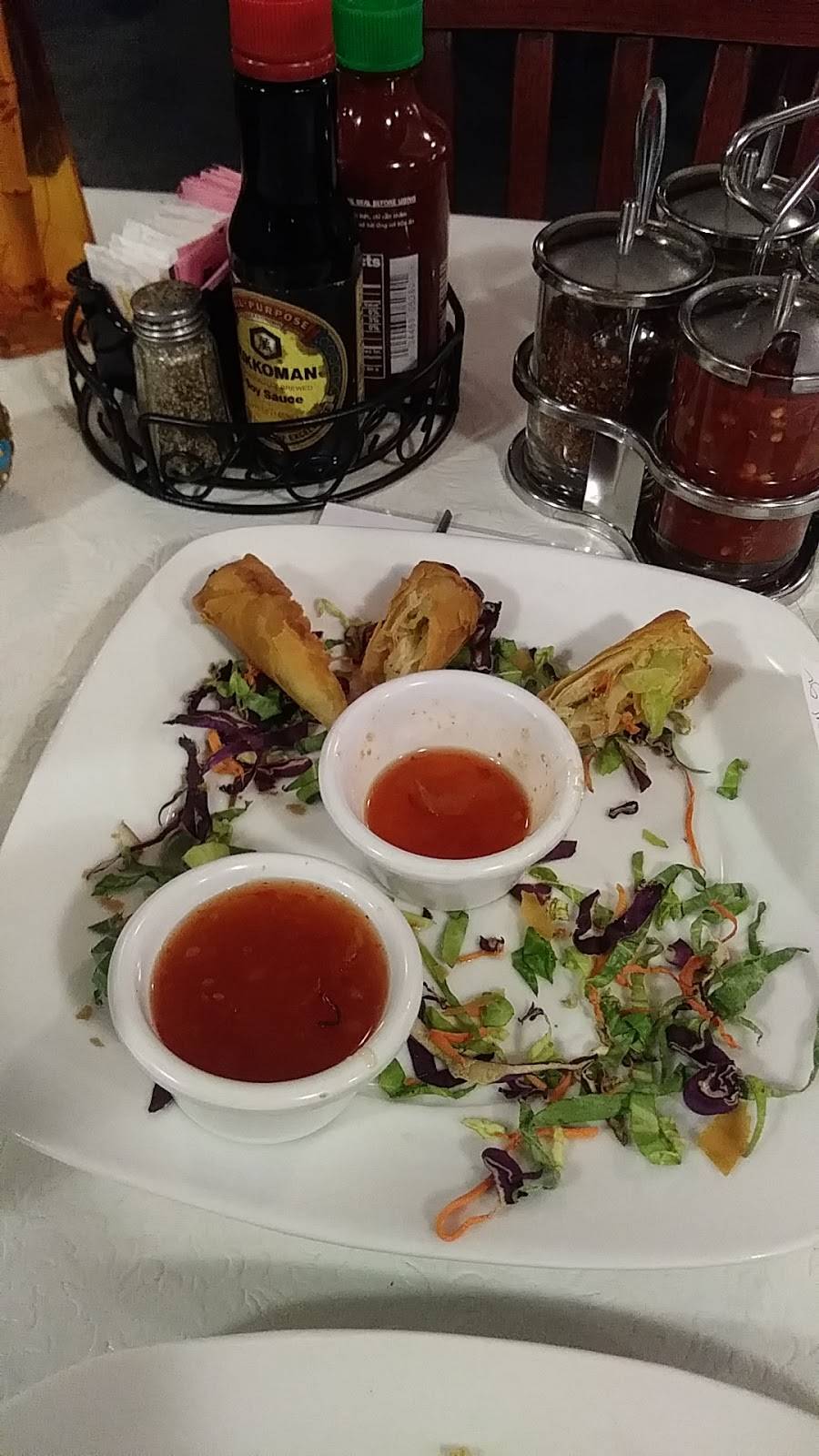 Sawadee Thai Cuisine | restaurant | 351-399 Deal St, Hinesville, GA 31313, USA | 9123204712 OR +1 912-320-4712