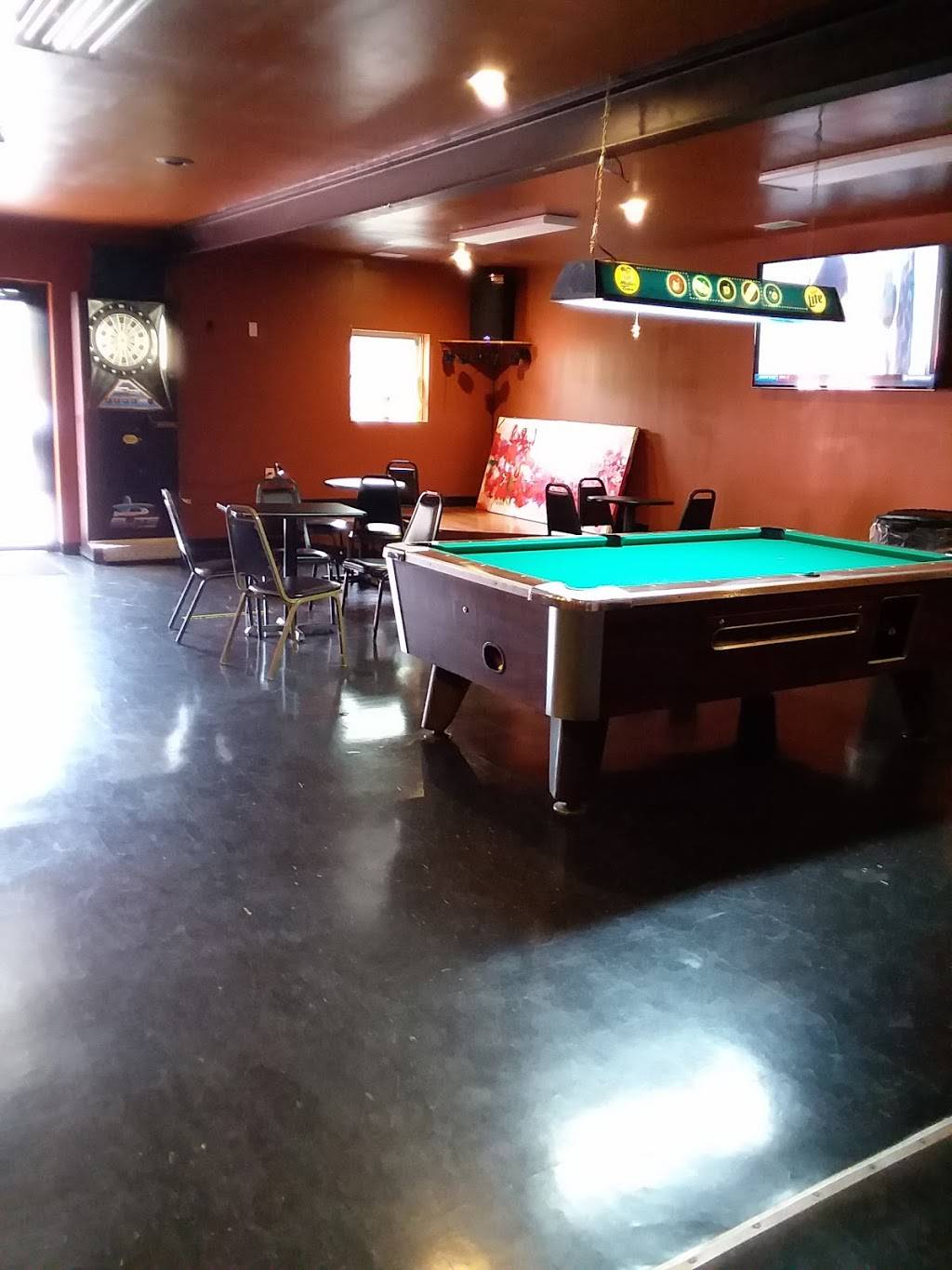 Southern Hospitality | restaurant | 2824, 3402 W Broadway, Louisville, KY 40211, USA | 5028221474 OR +1 502-822-1474