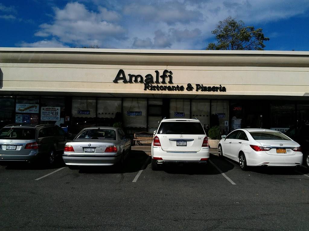 Amalfi | restaurant | 49 Old Shore Rd, Port Washington, NY 11050, USA | 5168834191 OR +1 516-883-4191