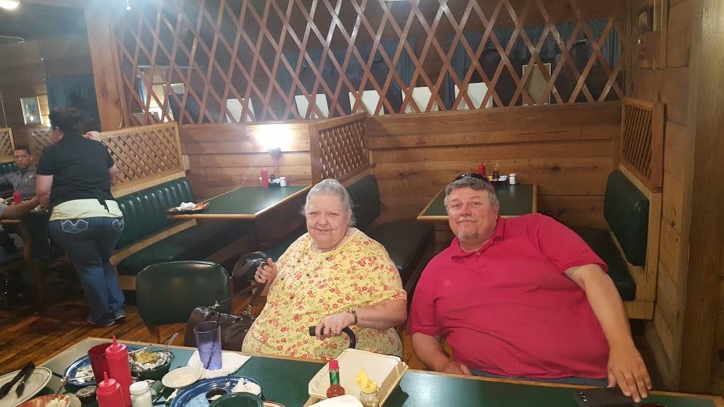 Lakeview Catfish Restaurant | restaurant | 9701 US-90, Moss Point, MS 39562, USA | 2284753552 OR +1 228-475-3552