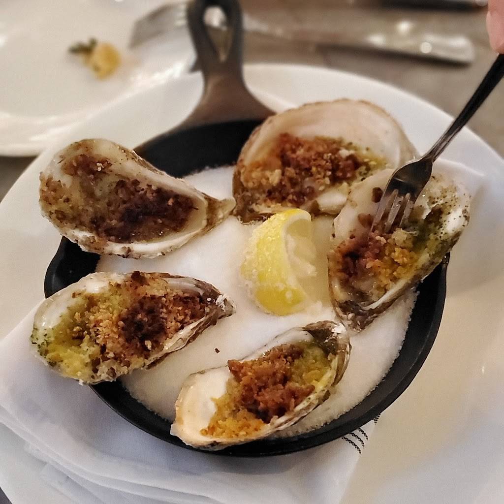 Bear Branch Tavern | restaurant | 133 Maple Ave E, Vienna, VA 22180, USA | 5716693663 OR +1 571-669-3663