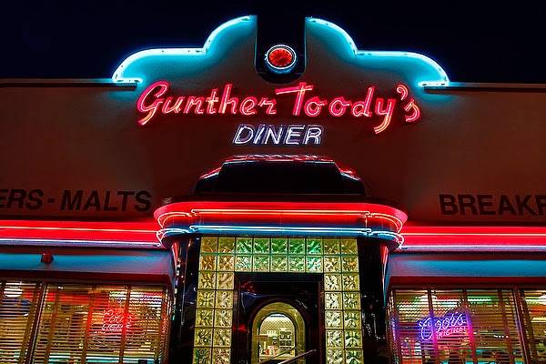 Gunther Toodys | restaurant | 301 W 104th Ave #4105, Northglenn, CO 80234, USA | 3034531956 OR +1 303-453-1956