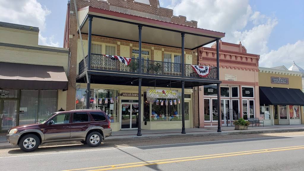 Kajun King Restaurant | restaurant | 108 S Main St, St Martinville, LA 70582, USA | 3373422160 OR +1 337-342-2160