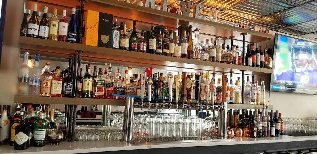 The Hive Bar & Bistro | restaurant | 2623, 142, Outwater Ln, Garfield, NJ 07026, USA | 9739554414 OR +1 973-955-4414