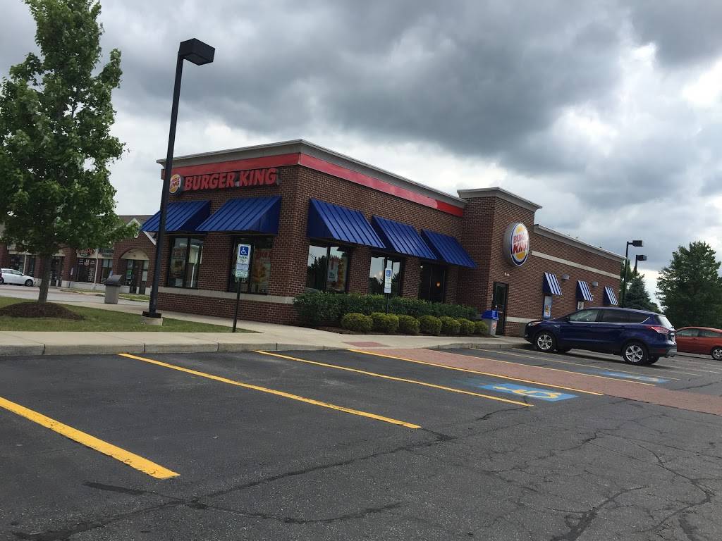 Burger King | restaurant | 390 Chestnut Commons Dr, Elyria, OH 44035, USA | 4403660706 OR +1 440-366-0706