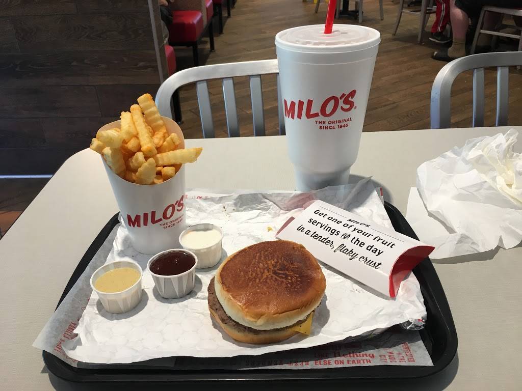 Milos Hamburgers | restaurant | 1210 Inverness Highland Dr, Birmingham, AL 35242, USA | 2059916456 OR +1 205-991-6456