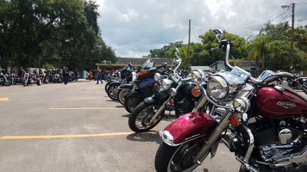 Jts Roadhouse | restaurant | 13609 N Florida Ave, Tampa, FL 33613, USA | 8139624440 OR +1 813-962-4440