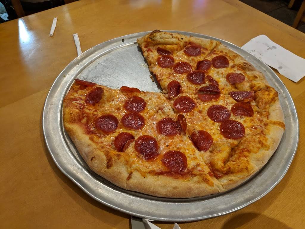 Pizzeria LItaliano | restaurant | 219 S Elm St, Greensboro, NC 27401, USA | 3362744810 OR +1 336-274-4810