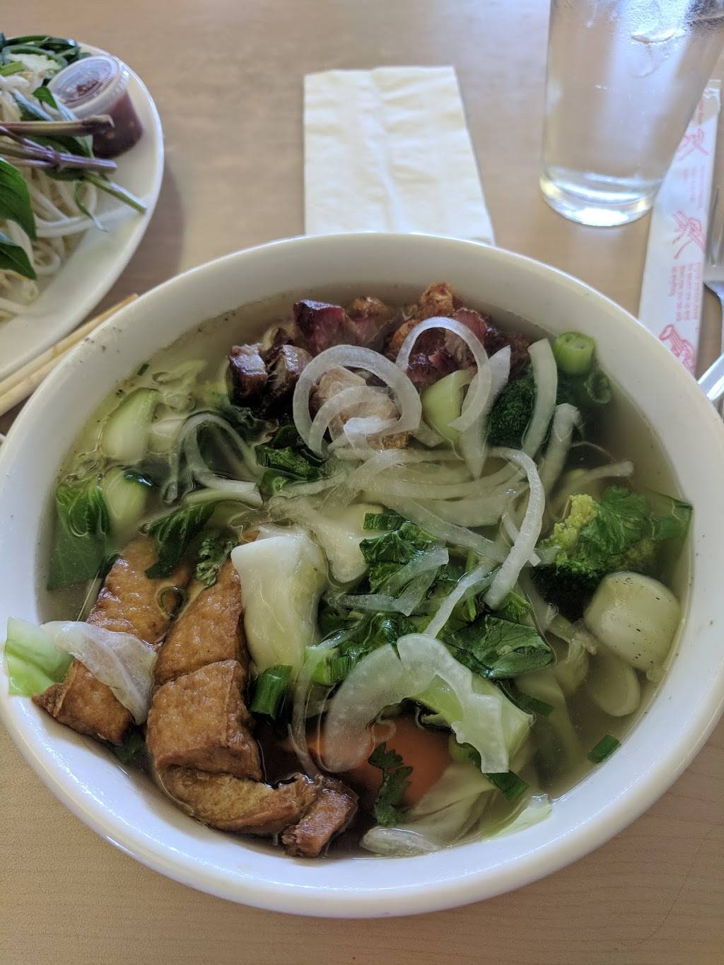 Pho Van | restaurant | 1555 Laurelwood Rd, Santa Clara, CA 95054, USA | 4085679225 OR +1 408-567-9225