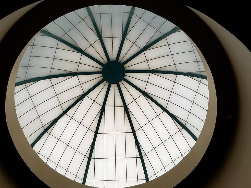 Starbucks | cafe | 74836 Technology Dr #100, Palm Desert, CA 92211, USA | 7603413075 OR +1 760-341-3075