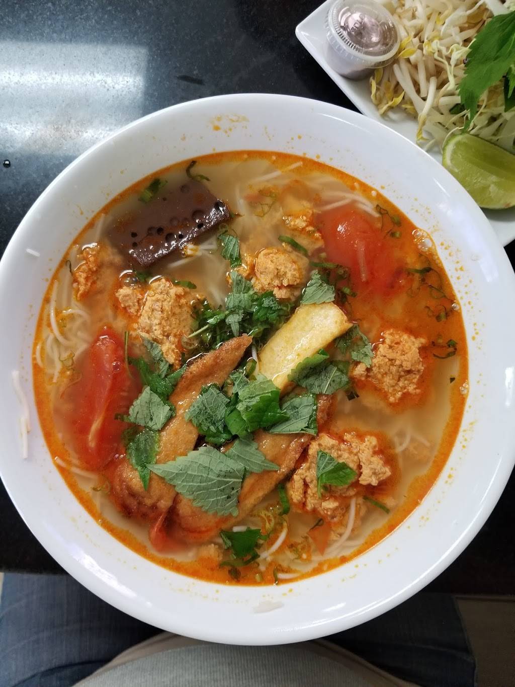 Tu Thanh | restaurant | 4804 University Ave, San Diego, CA 92105, USA | 6192828778 OR +1 619-282-8778