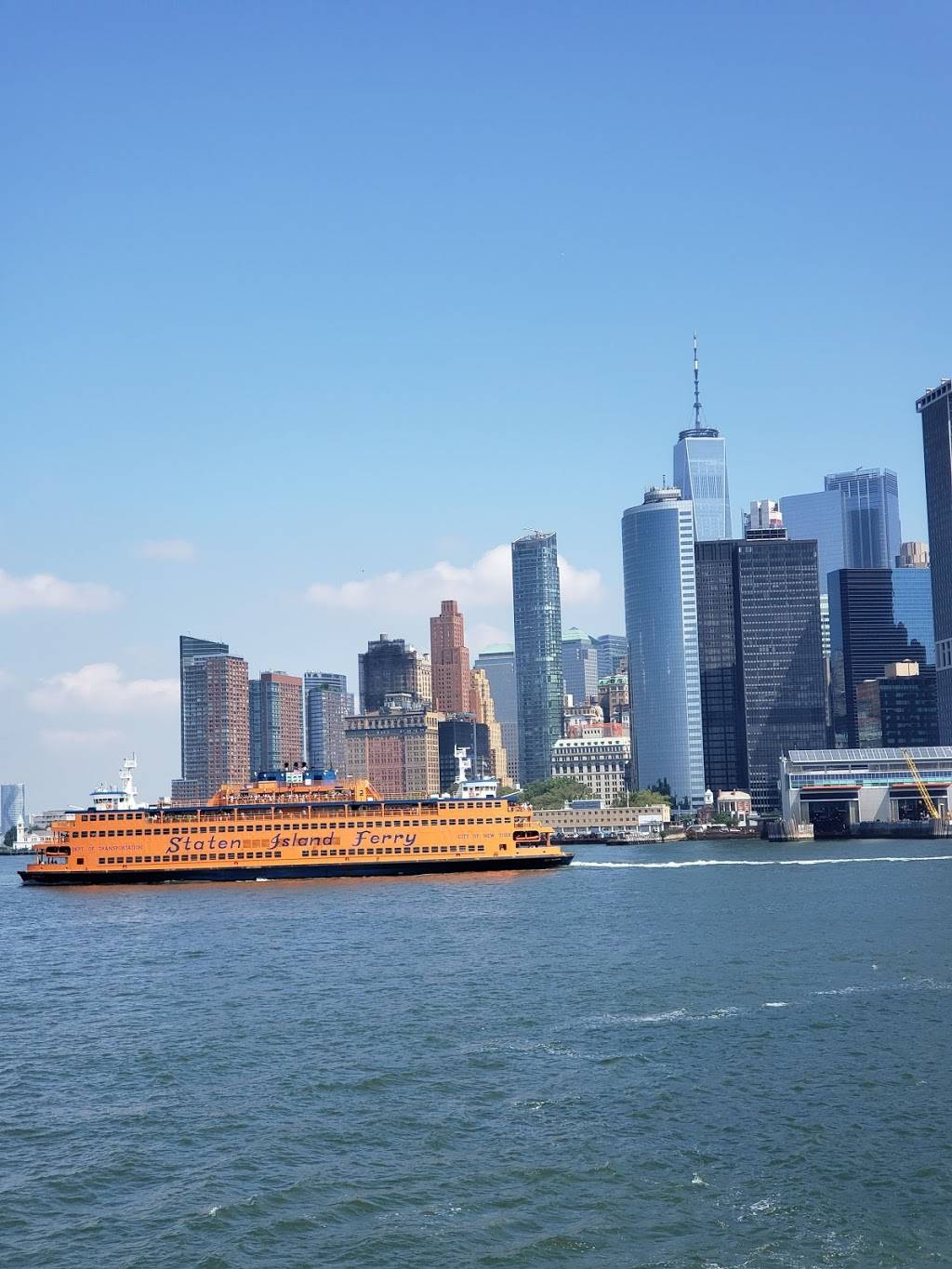 Waves Cafe | restaurant | New Amsterdam Pavilion Battery Park, Peter Minuit Plaza, New York, NY 10004, USA | 6468223236 OR +1 646-822-3236