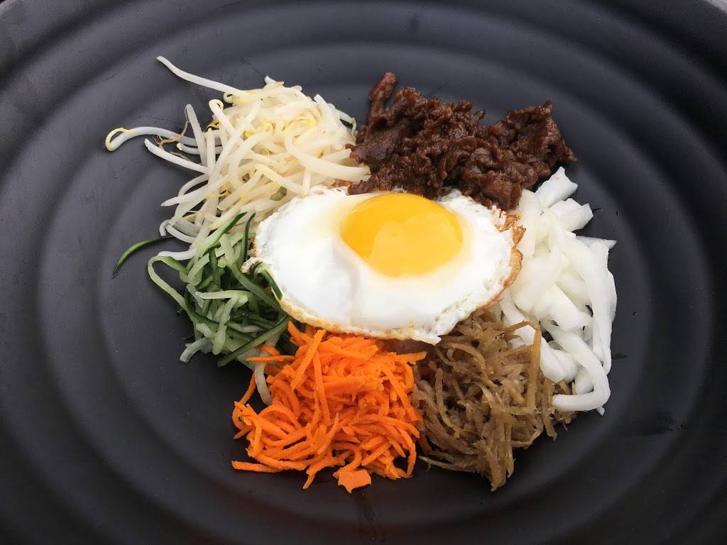 Sari Ramyun | restaurant | 2713 NE Sandy Blvd, Portland, OR 97232, USA | 5038415149 OR +1 503-841-5149