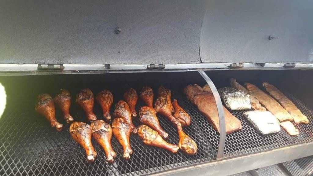 Gs Bar B Que Catering | restaurant | 1919 E Riverside Dr, Austin, TX 78741, USA | 7373330350 OR +1 737-333-0350