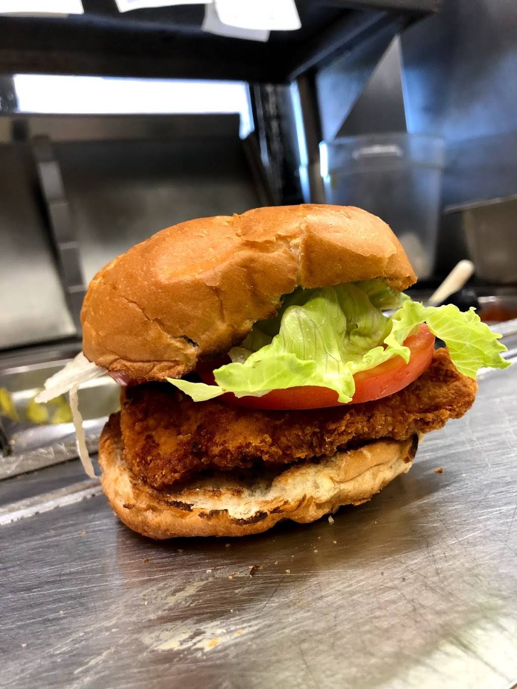 Swensons (Hilliard) Drive-In Restaurants | restaurant | 4810 Cemetery Rd, Hilliard, OH 43026, USA | 6149839900 OR +1 614-983-9900