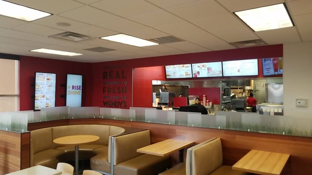 Wendys | restaurant | 12310 NW H K Dodgen Loop, Temple, TX 76501, USA | 2542070965 OR +1 254-207-0965
