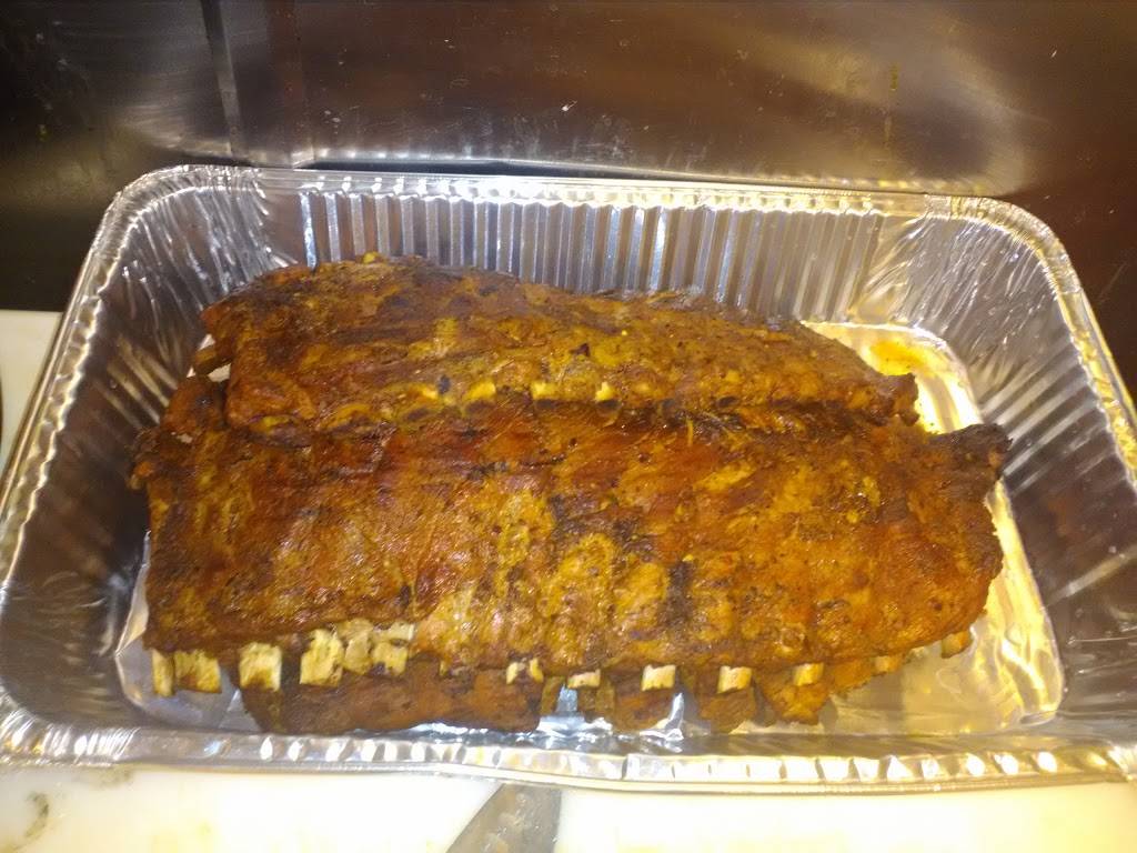 JB Grill | restaurant | 6624 Harvard Ave, Cleveland, OH 44105, USA | 2164413663 OR +1 216-441-3663