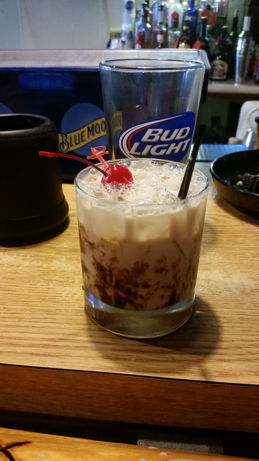 Little Chief Saloon | restaurant | 601 N 10th St, Worland, WY 82401, USA | 3073476430 OR +1 307-347-6430