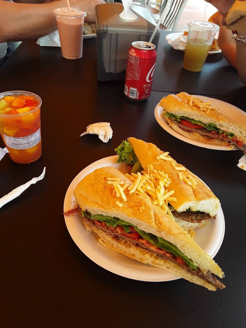 El Palacio de los Jugos | cafe | 8700 SW 8th St, Miami, FL 33174, USA | 7866313733 OR +1 786-631-3733