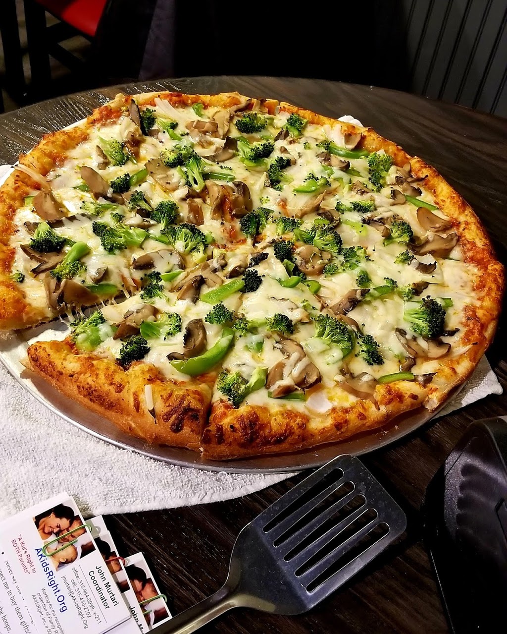 Nikos | restaurant | 135 E Water St, Syracuse, NY 13202, USA | 3154757000 OR +1 315-475-7000