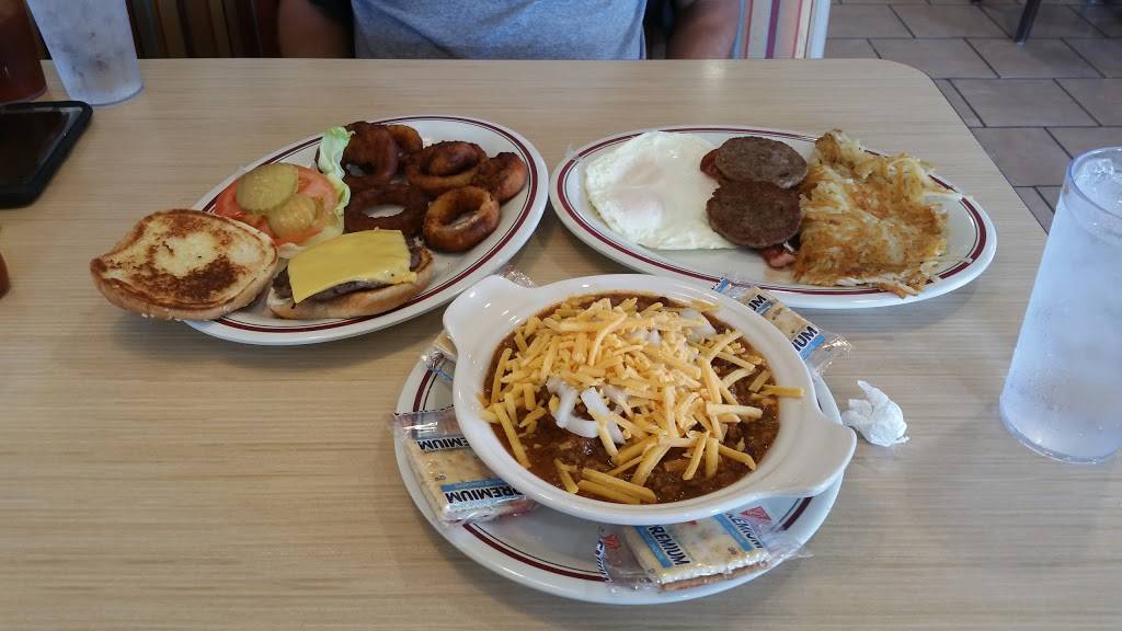 Huddle House | restaurant | 1409 TX-304 Loop, Crockett, TX 75835, USA | 9365452908 OR +1 936-545-2908