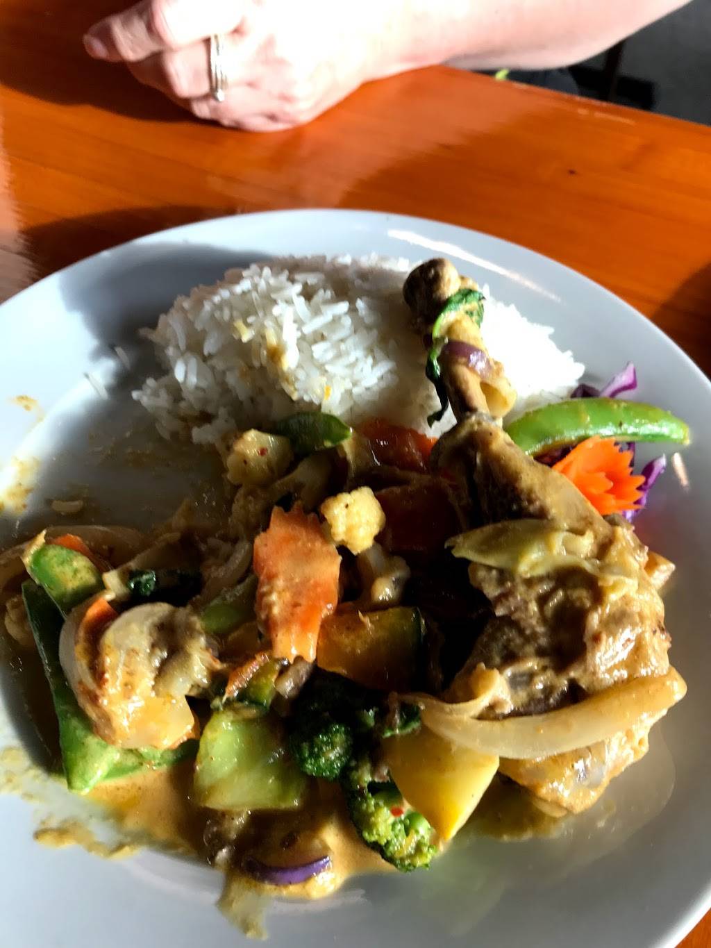 Maikham Restaurant | restaurant | 1125 Finnegan Way, Bellingham, WA 98225, USA | 3607468098 OR +1 360-746-8098