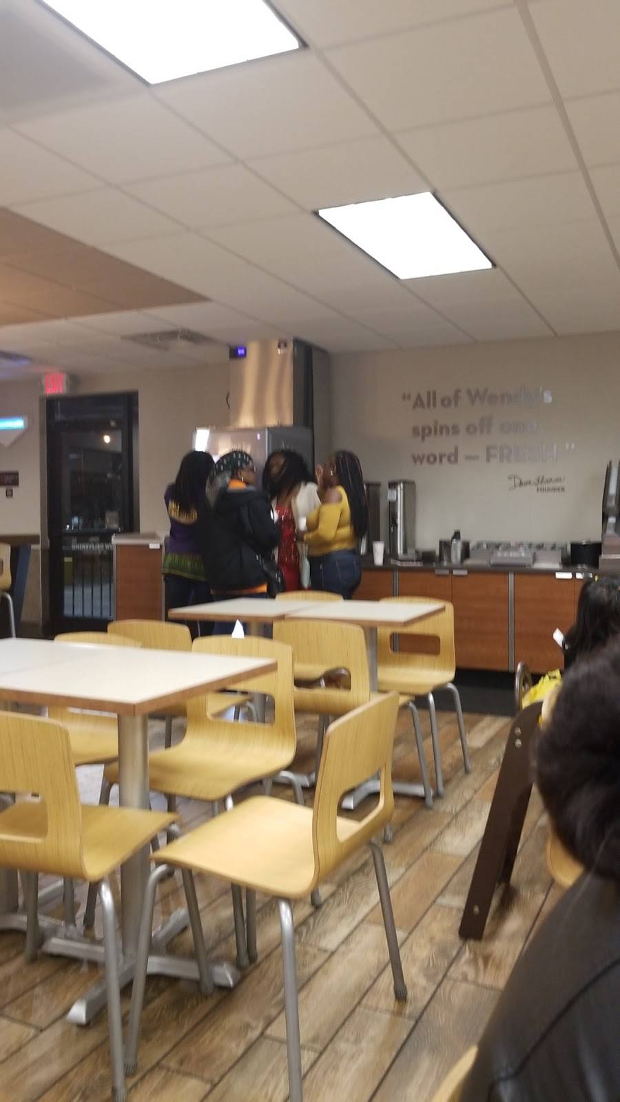 Wendys | restaurant | 5808 Northampton Blvd, Virginia Beach, VA 23455, USA | 7574600909 OR +1 757-460-0909