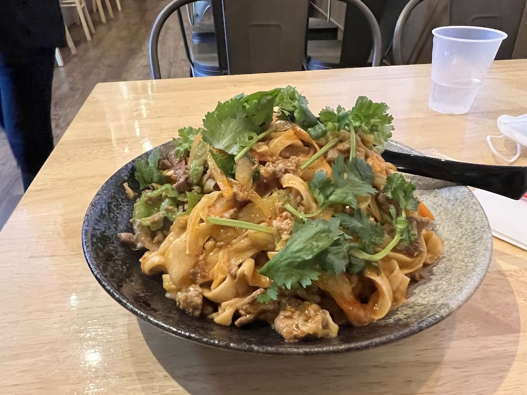 Hello Ramen （一面之缘-兰州拉面） | restaurant | 5 S Middle Neck Rd, Great Neck, NY 11021, USA | 5164720672 OR +1 516-472-0672