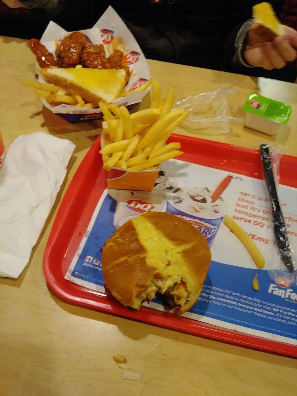 Dairy Queen | restaurant | 1206 E College Dr, Marshall, MN 56258, USA | 5075329350 OR +1 507-532-9350