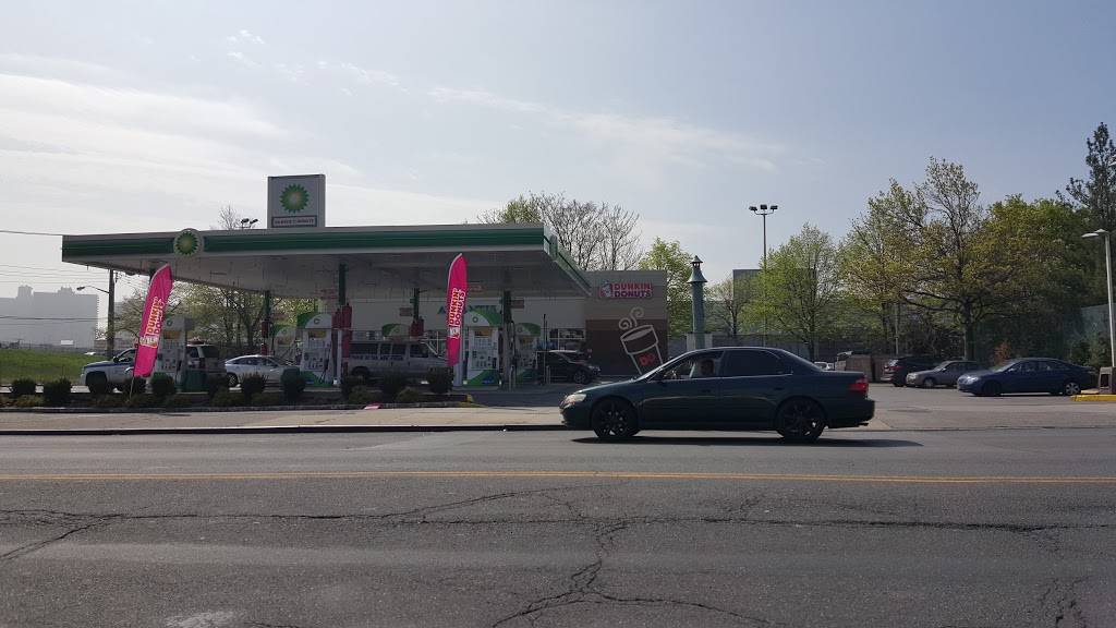 BP | restaurant | 1930 Bartow Ave, Bronx, NY 10469, USA | 3472029004 OR +1 347-202-9004