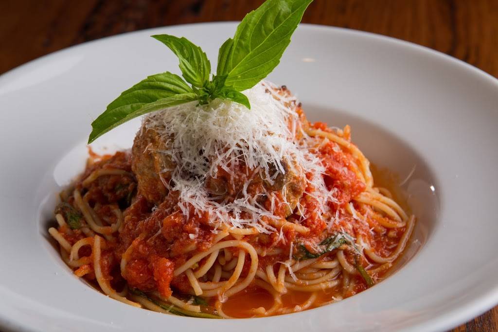 Biaggis Ristorante Italiano | restaurant | 2235 S Neil St, Champaign, IL 61820, USA | 2173564300 OR +1 217-356-4300