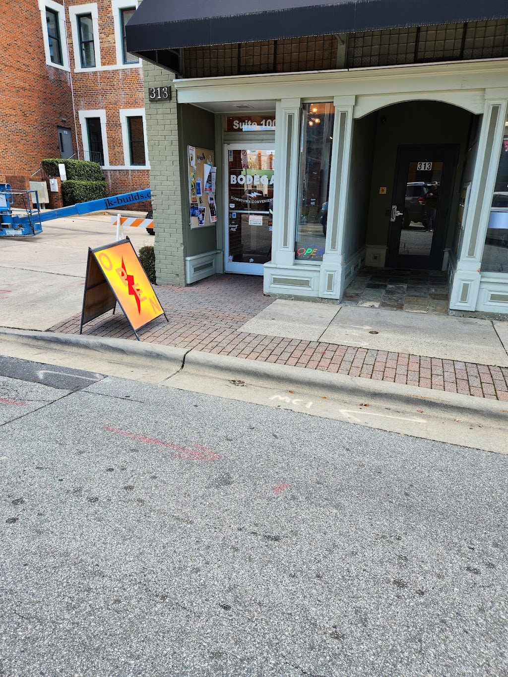 The Bodega | restaurant | 313 S Greene St #100, Greensboro, NC 27401, USA | 3368085340 OR +1 336-808-5340